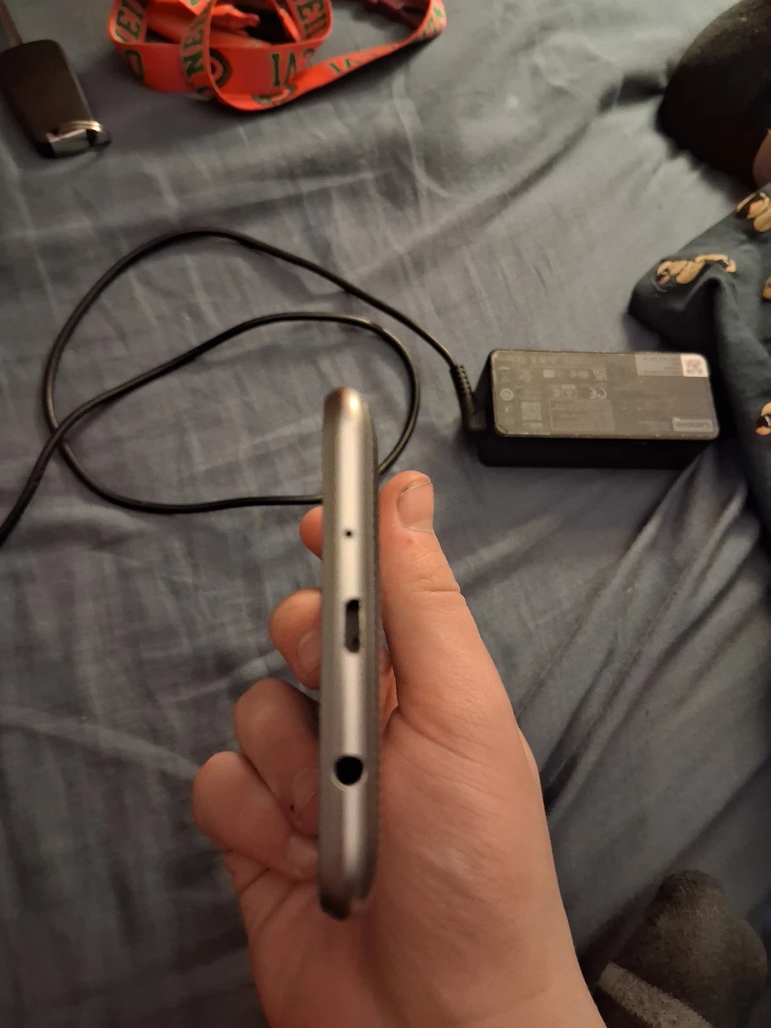 LG Smartphone with 2500mAh Battery - photo 3