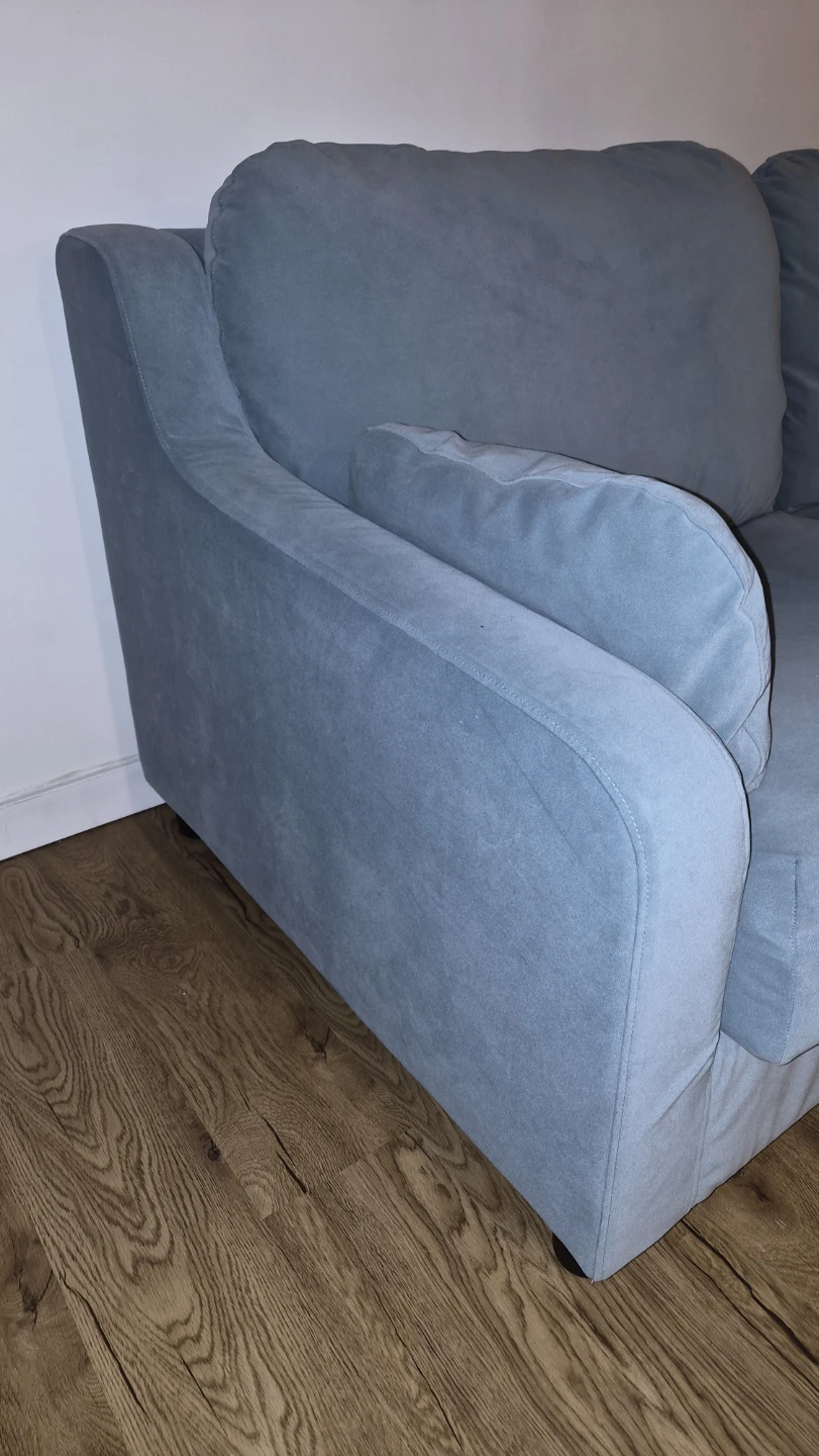 Modern IKEA 3-Seat Sofa – Clean, Smoke free, No Pets - photo 2