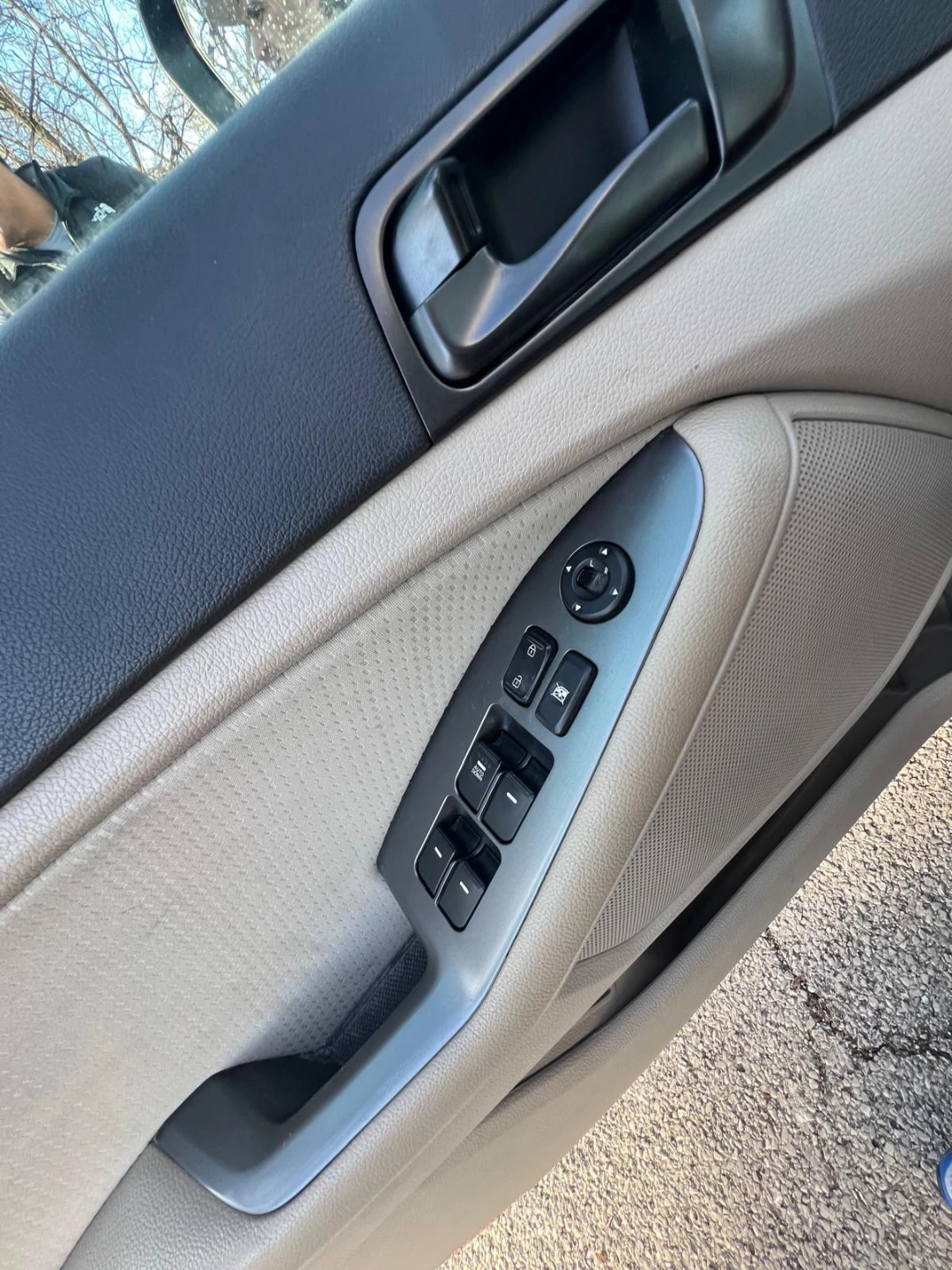 Kia Optima Sedan - Silver - photo 5