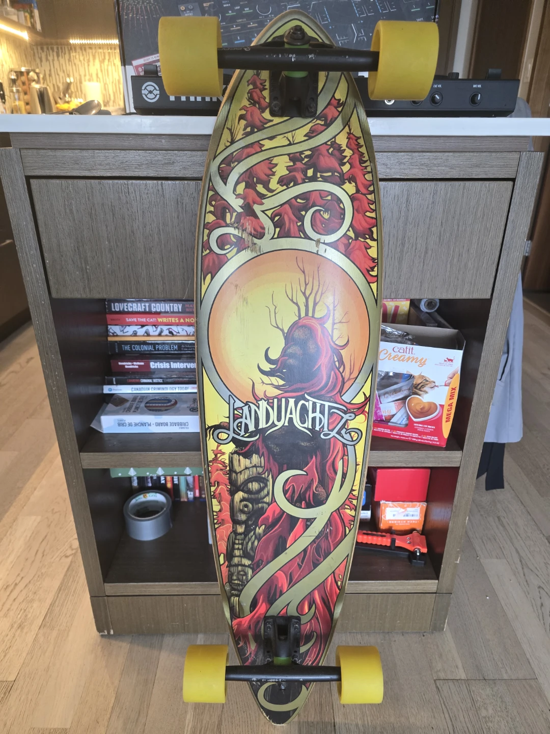 Landyachtz Longboard