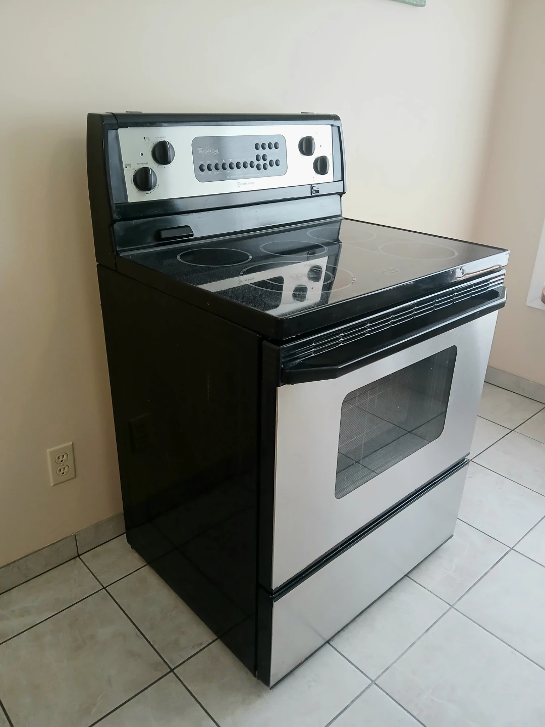 Whirlpool Electric Stove $100. - photo 2