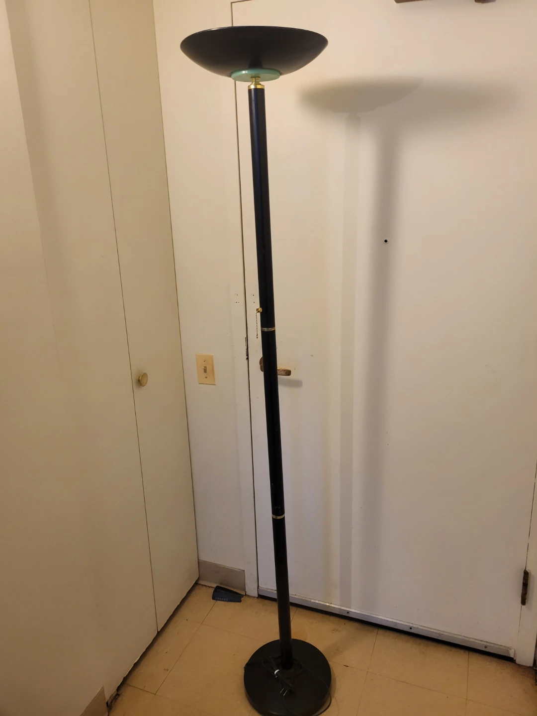 Black Floor Lamp - photo 2