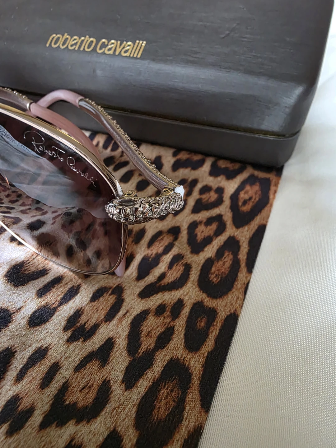Roberto Cavalli Women's Sunglasses with Case - photo 4