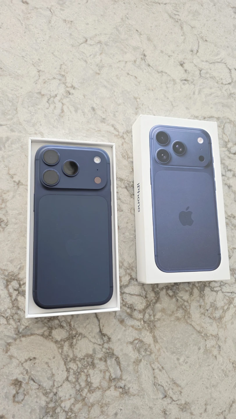 Brand New iPhone 17 Pro – 256GB – Deep Blue – Unlocked (eSIM) - photo 3