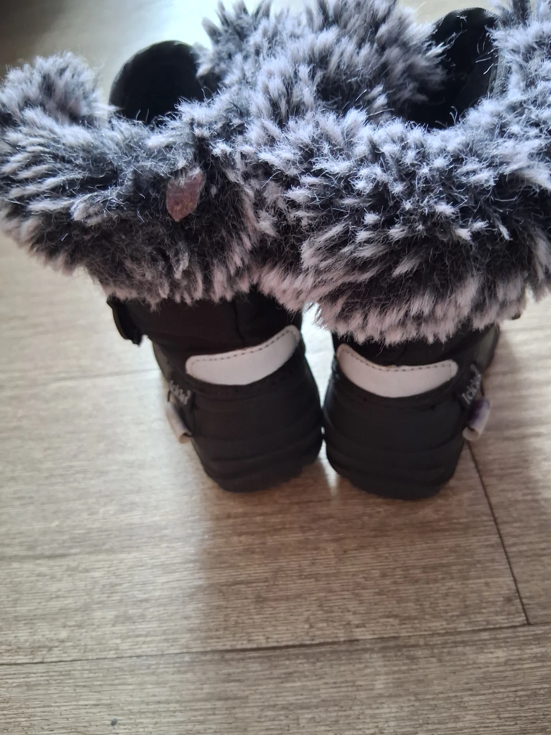 Icicles Snowflakes Black Winter Boots Size 6 - photo 3
