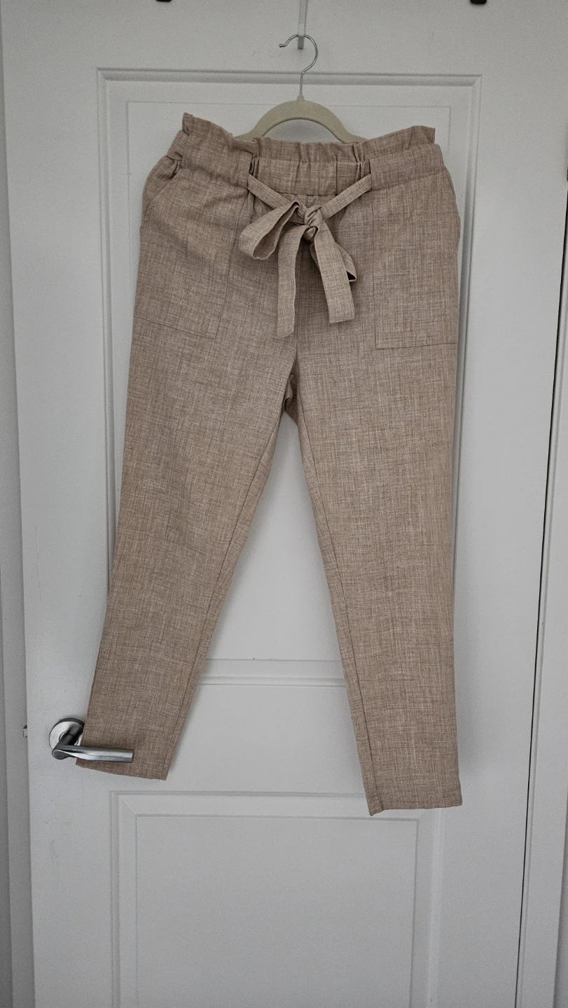 Women's Paperbag Waist Pants - Size Medium - Beige, by Revamped