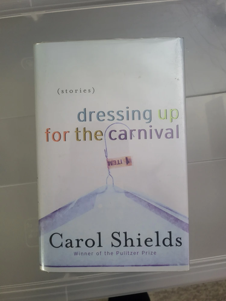 Women's Books by Danielle Steel, Carol Shields - photo 4