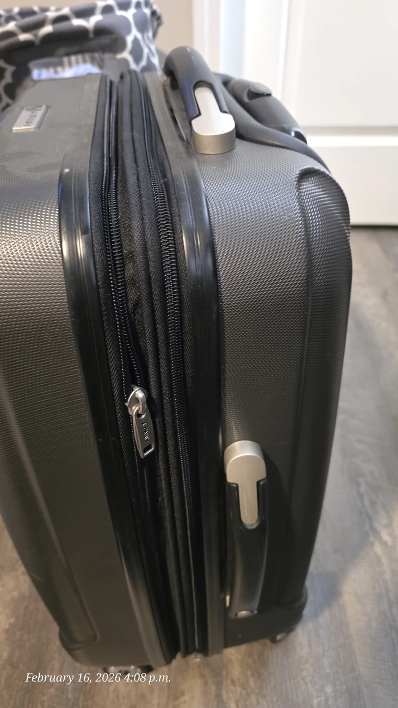 Airway Hardside Spinner Luggage - photo 2