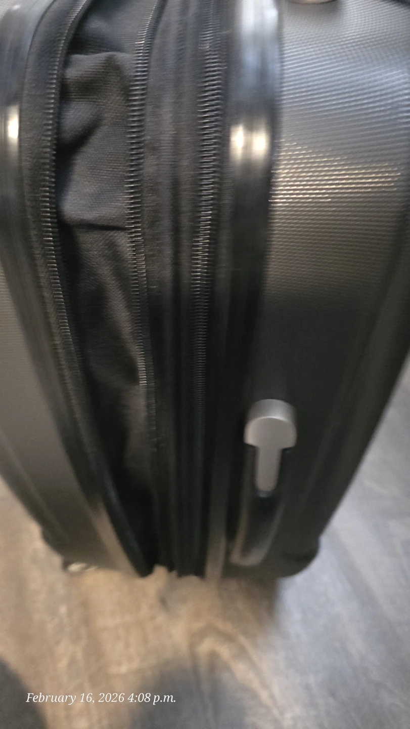 Airway Hardside Spinner Luggage - photo 4