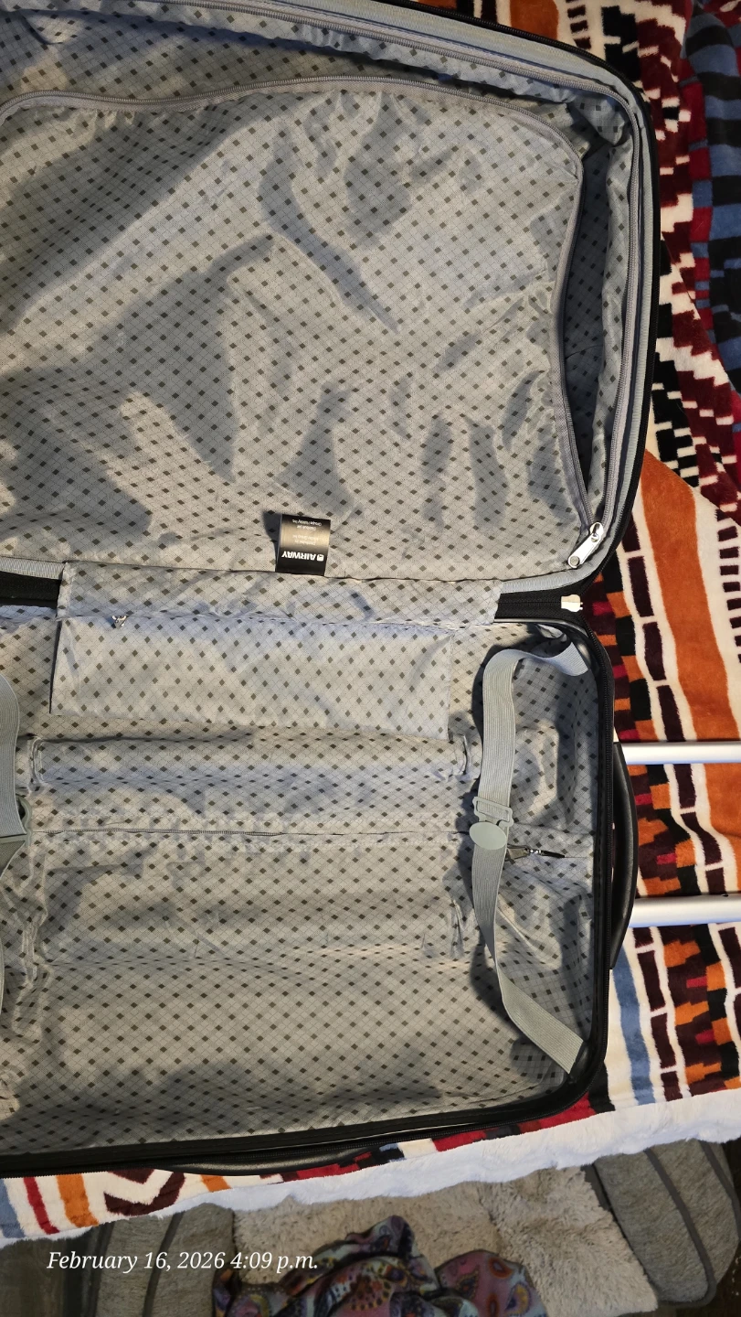 Airway Hardside Spinner Luggage - photo 5