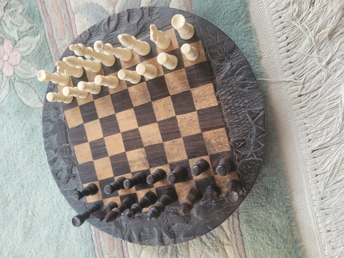 HAND Carved Wooden Chess Set - photo 5