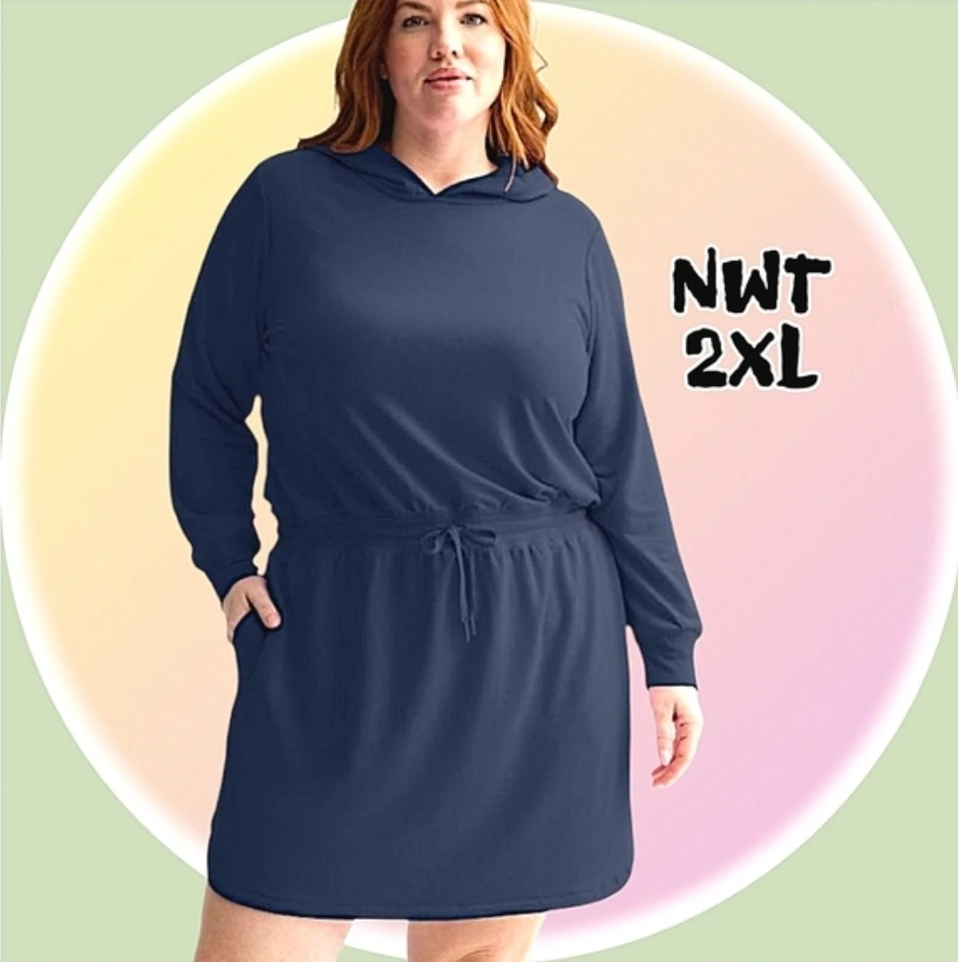 NWT Navy Hooded Dress w Pockets 🏆