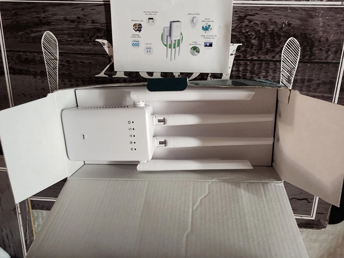 WiFi Range Extender - photo 2