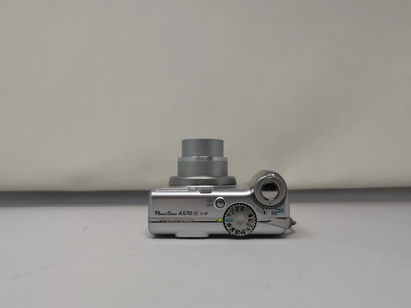 Canon PowerShot A570 IS Compact Digital Camera - photo 3