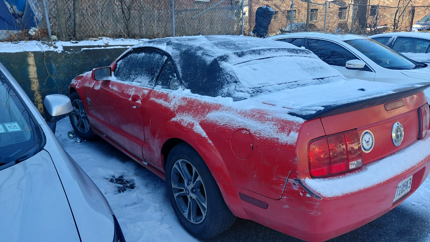 Vendo mustang deluxe comvertible  2009 - photo 4