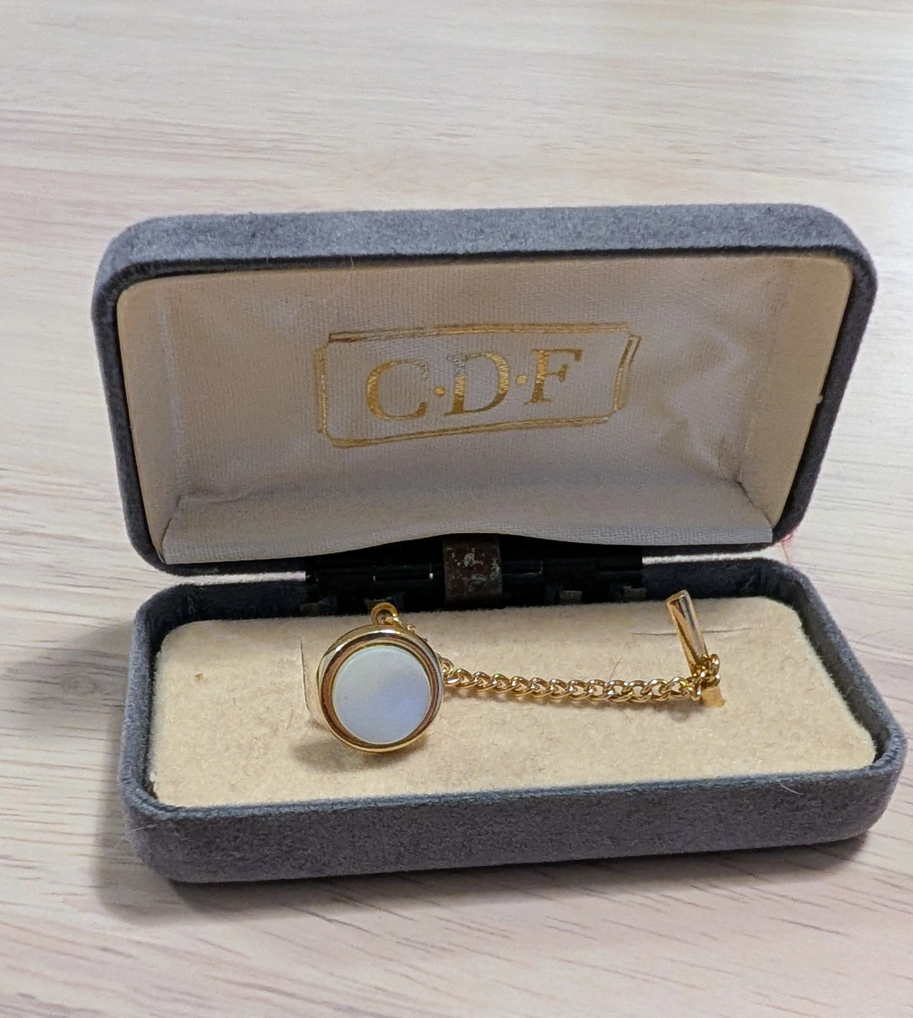 Brand New Vintage Gold Tone Tie Clip