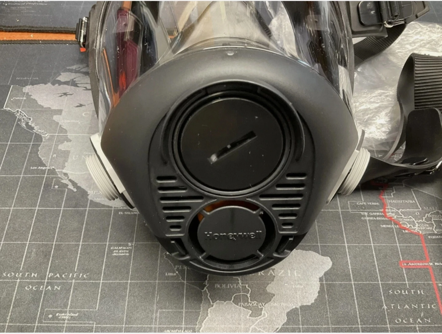 Honeywell RU65001S Full Facepiece Respirator Mask - photo 4