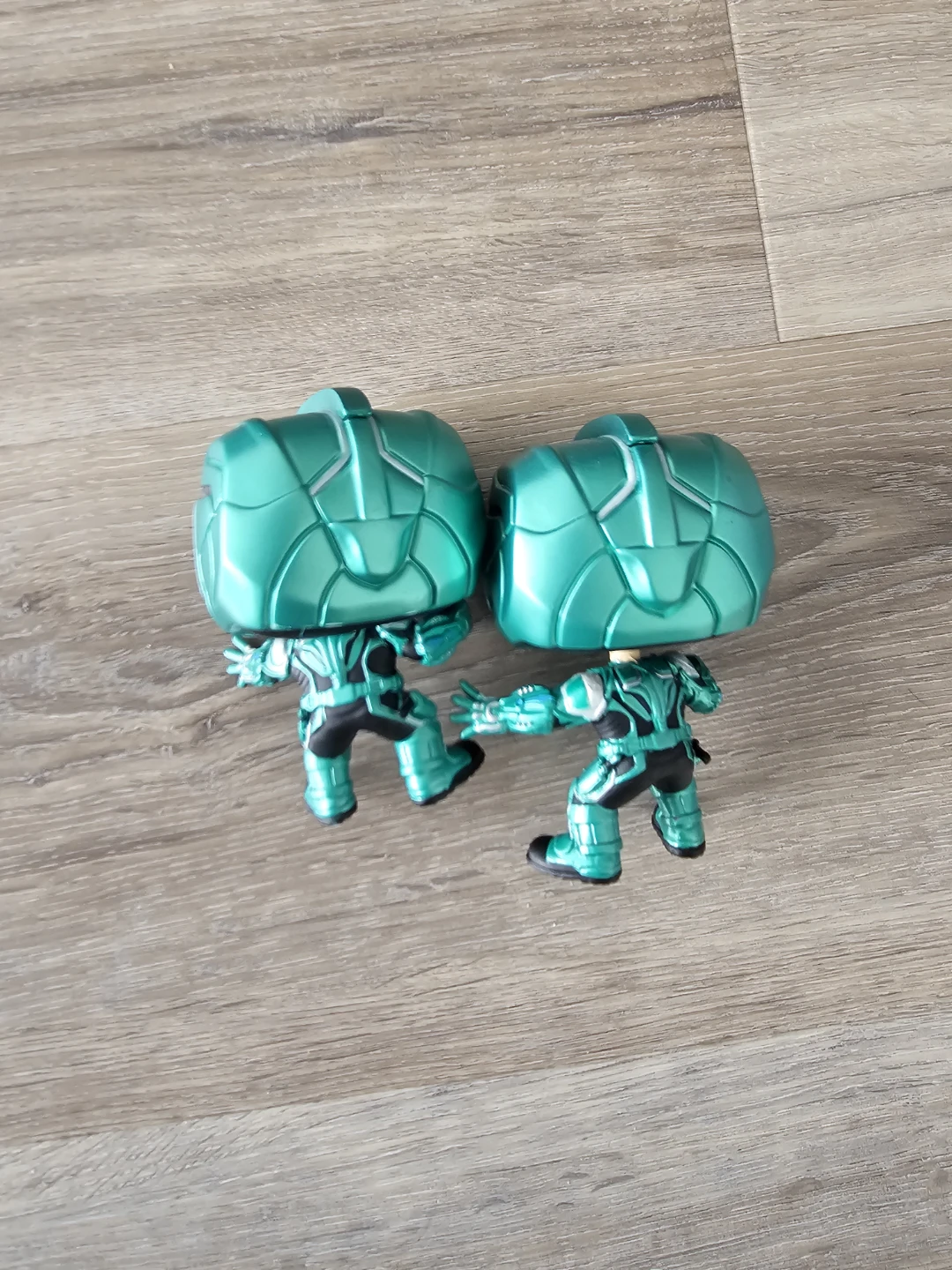 Funko Pop! Captain Marvel Figure 2 pieces - photo 2