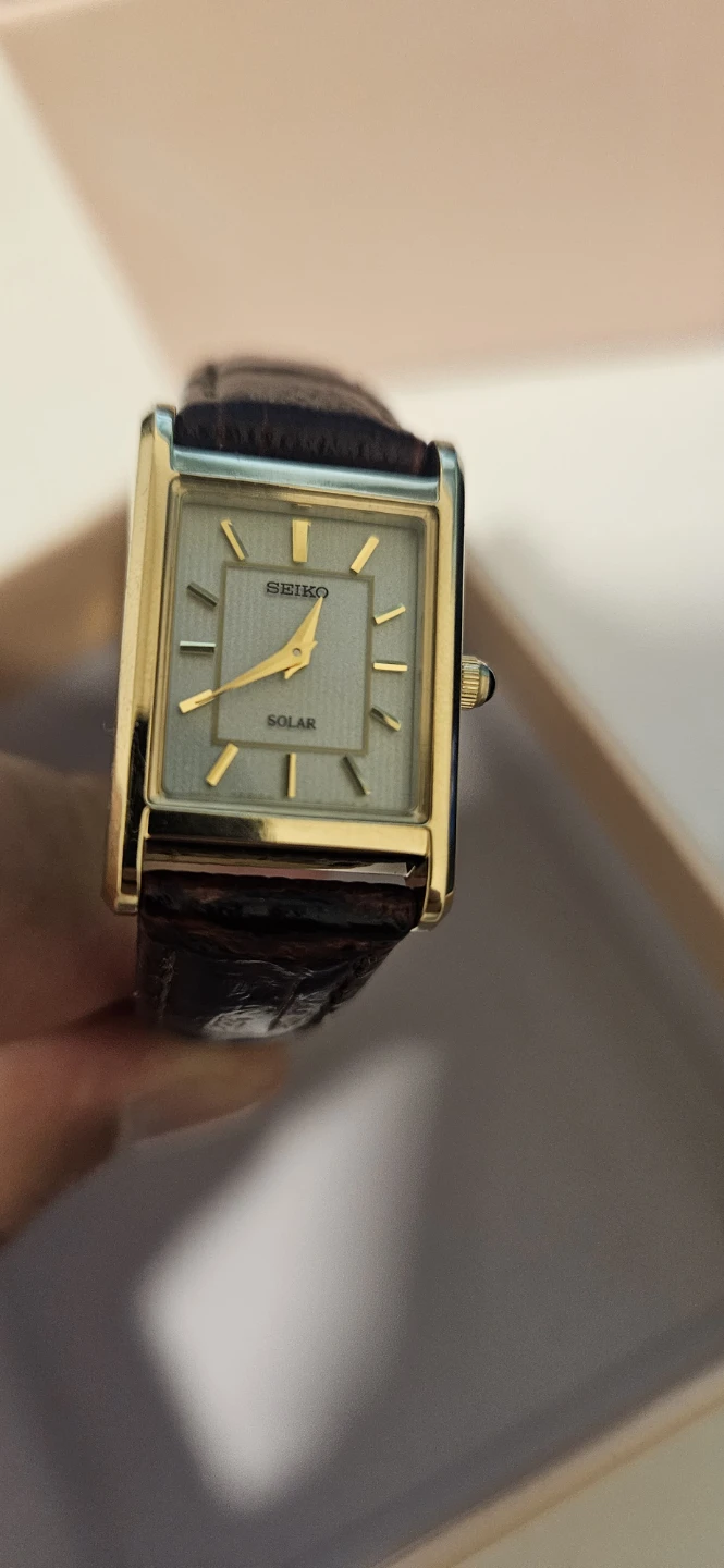 Citizen and Seiko Watches - photo 2