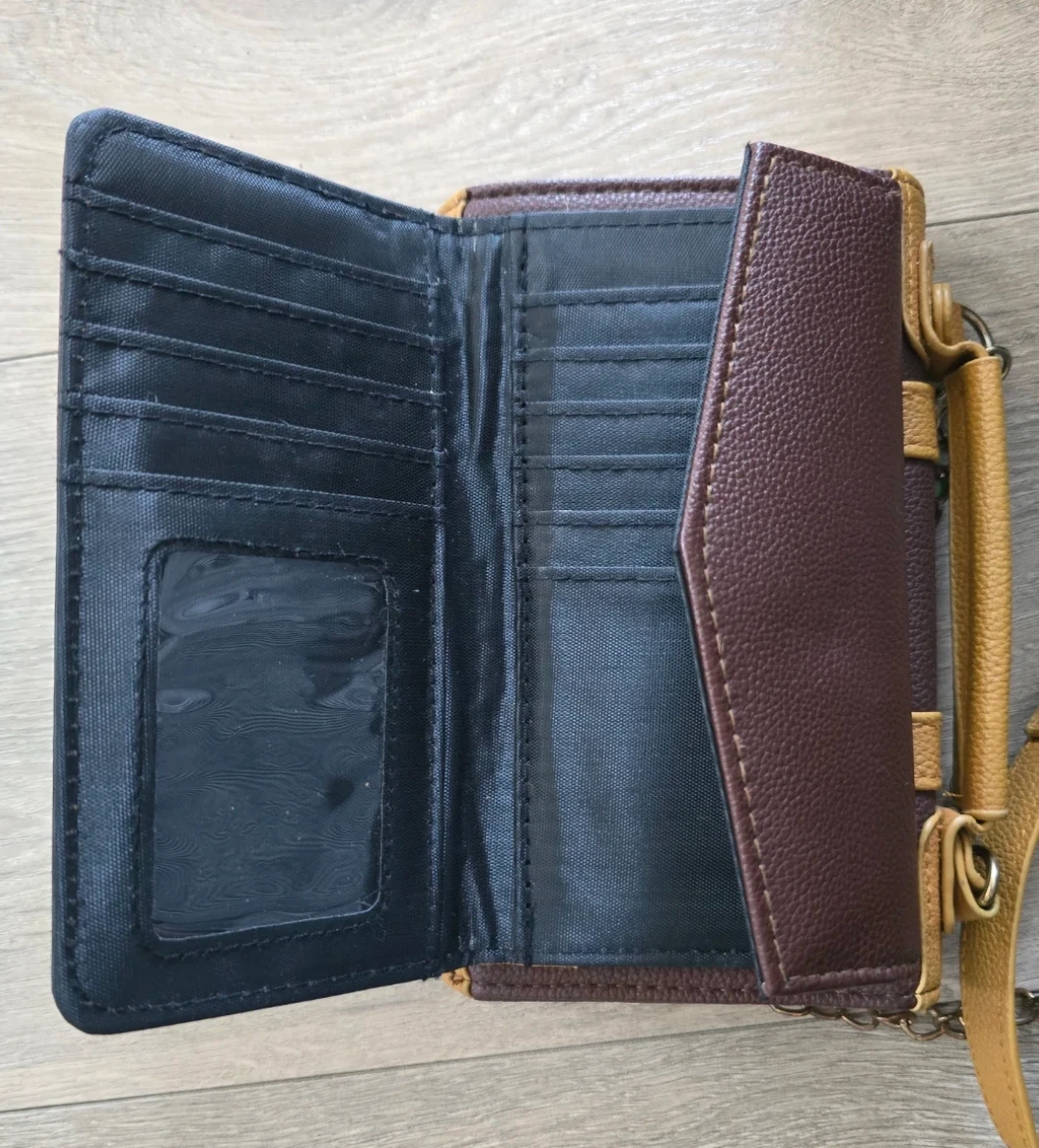 Harry Potter Hogwarts Wallet - photo 2