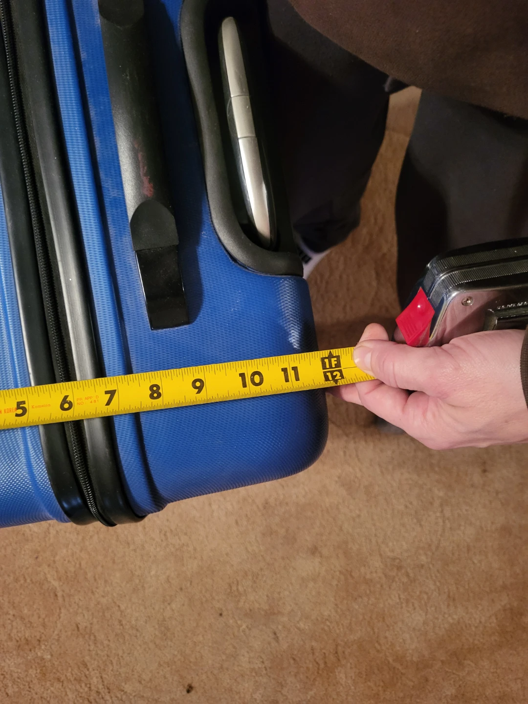 Hard shell rolling luggage - photo 5