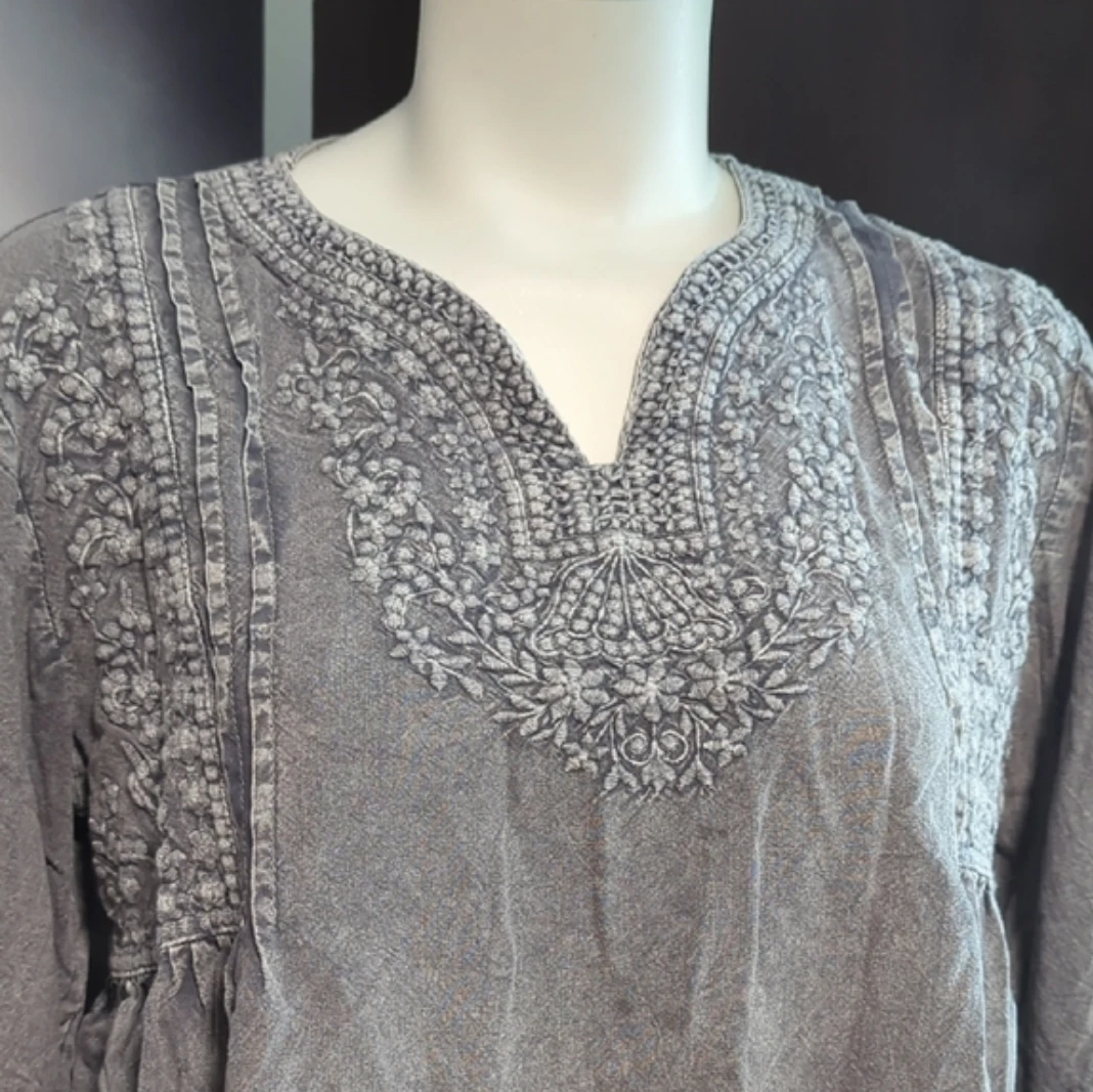 Solitaire Women's Grey Embroidered Long Sleeve Top - Size L - photo 2