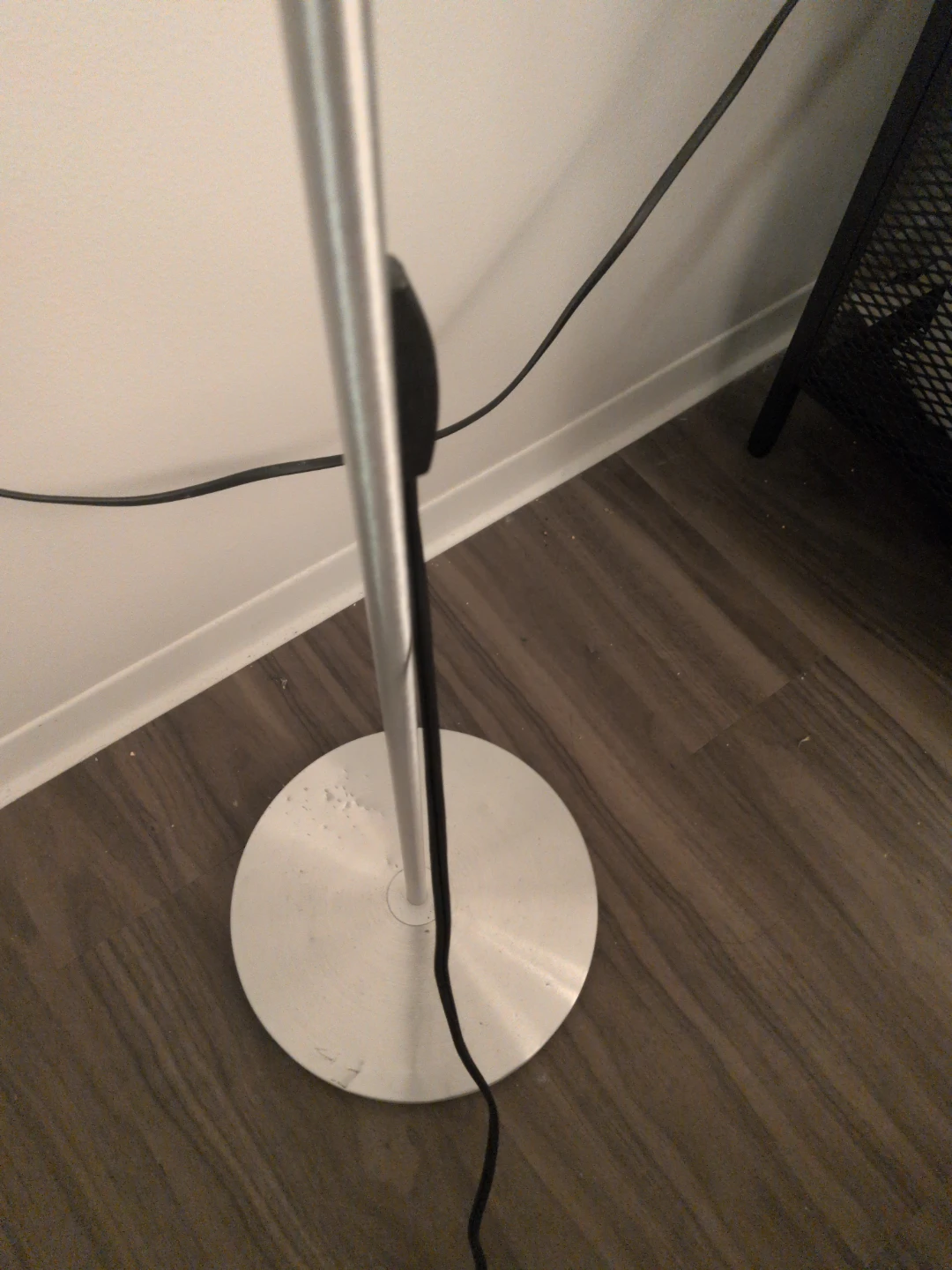 Bendy neck IKEA lamp - photo 2