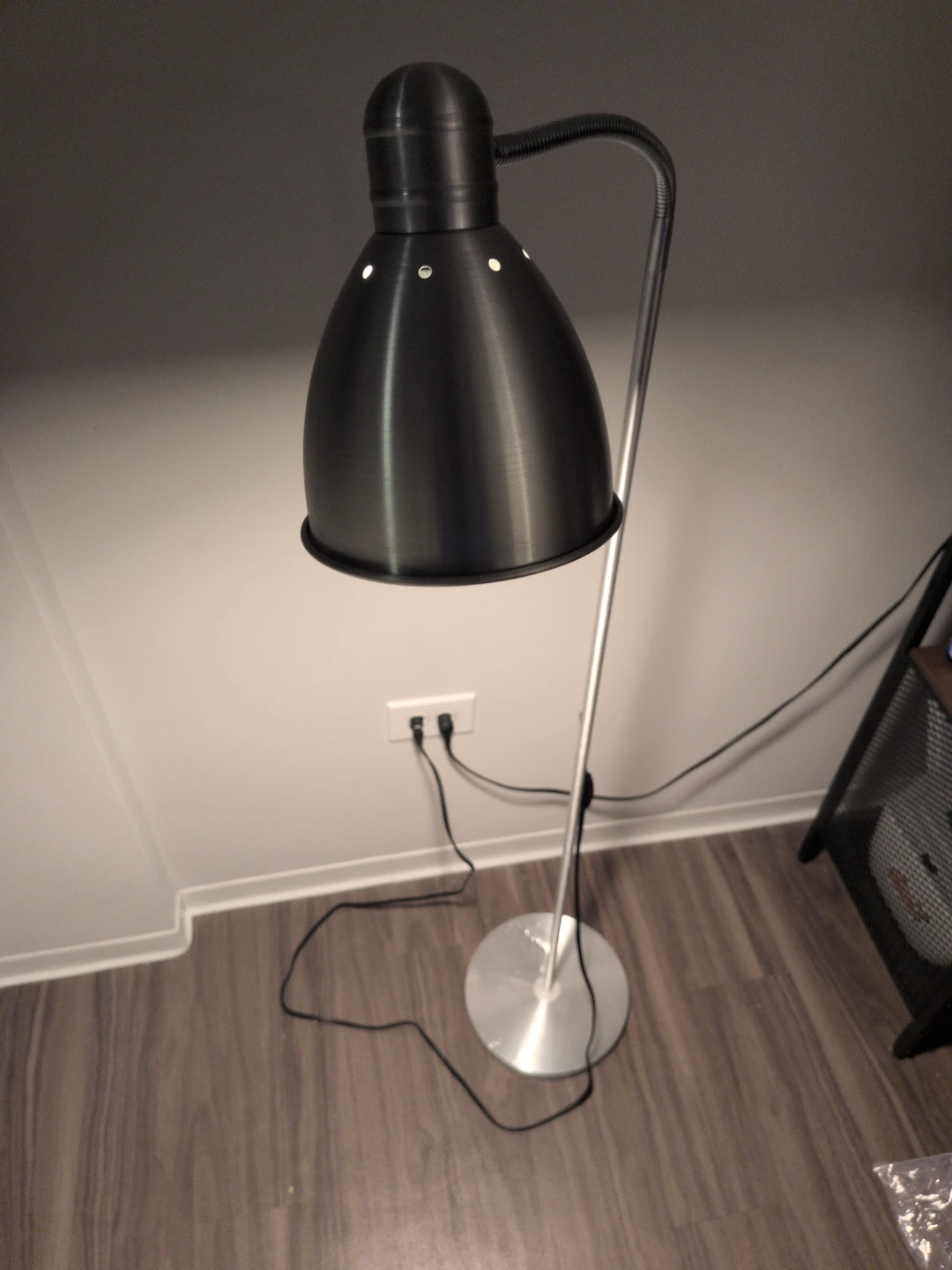 Bendy neck IKEA lamp - photo 3