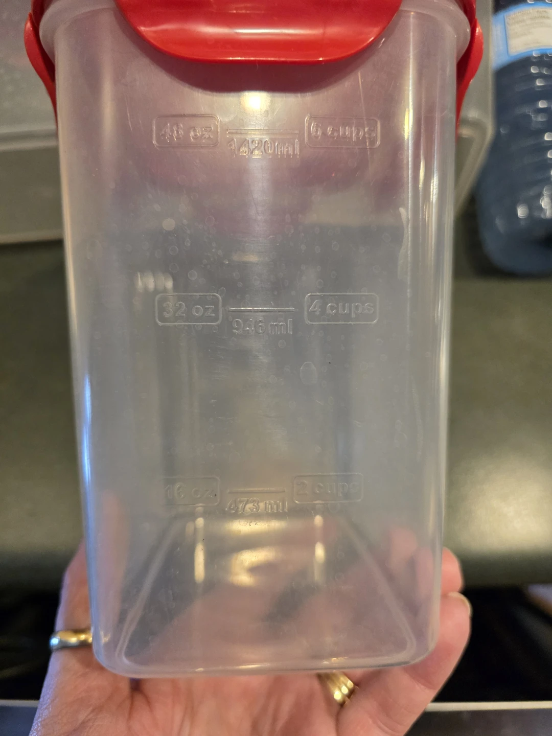 3 Betty Crocker storage containers - photo 2