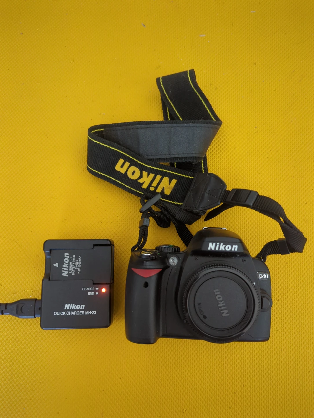 Parts of Nikon D40 Digital Camera (Read Description)