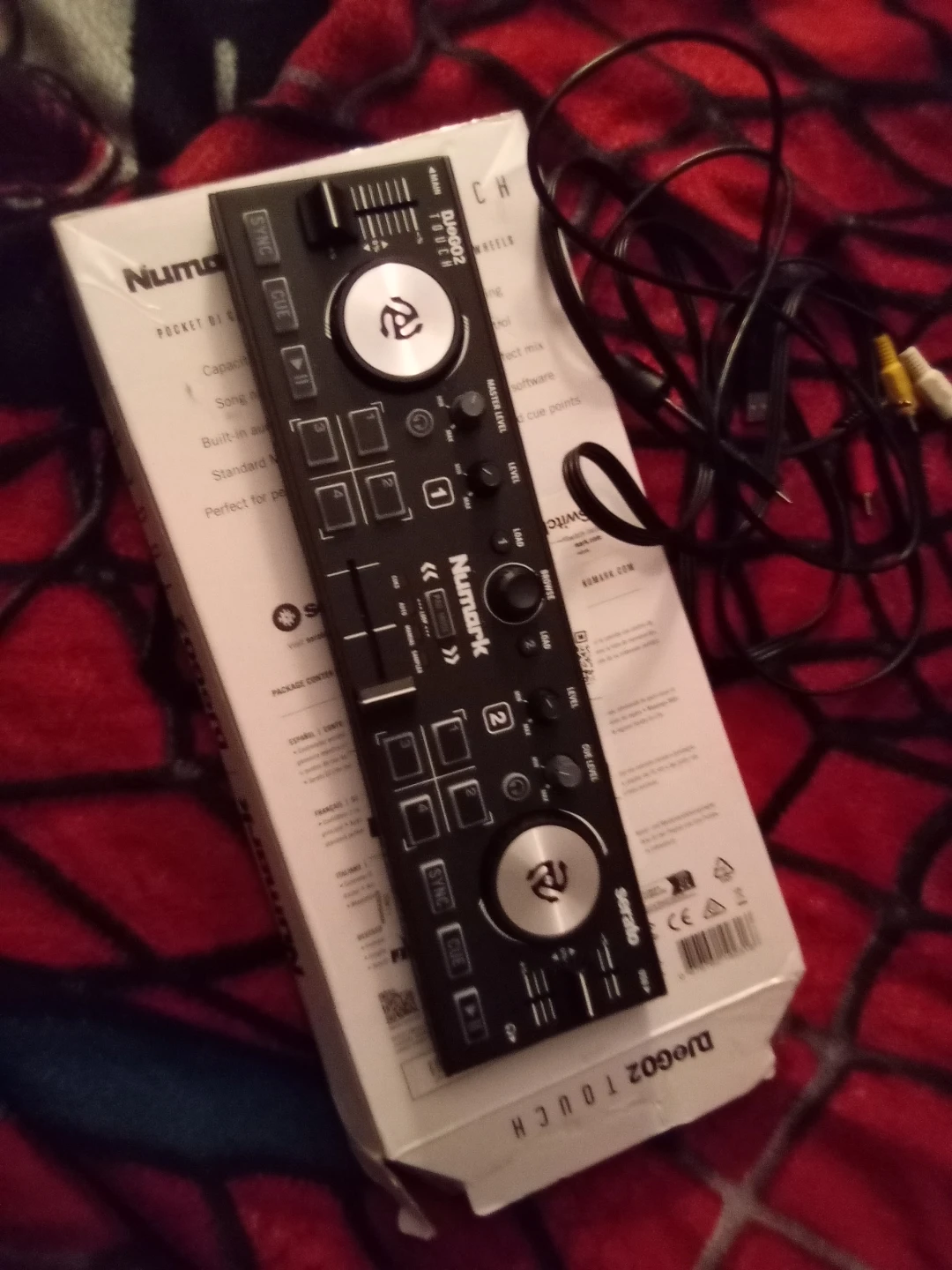 Numark DJ2GO2 Touch DJ Controller