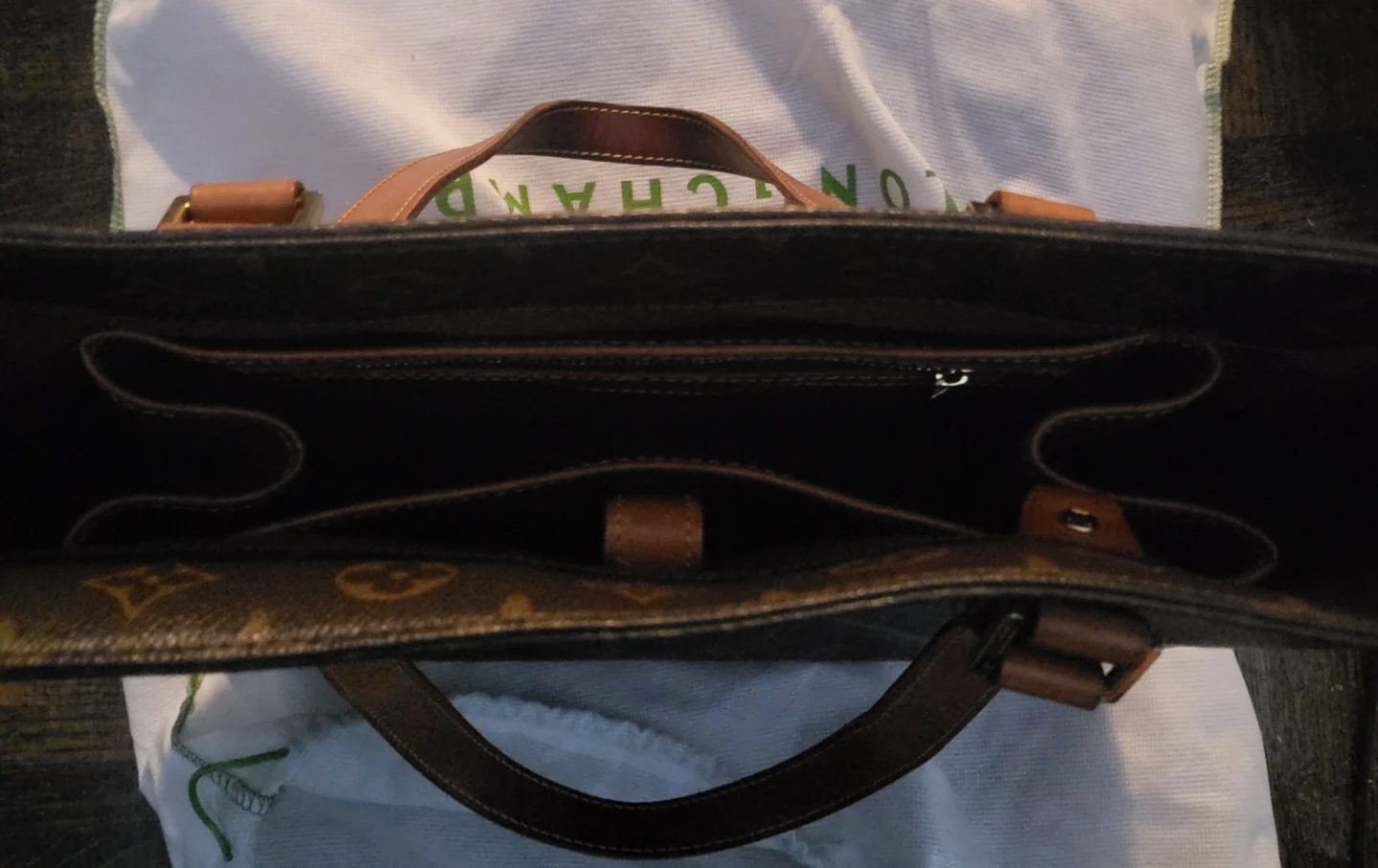Louis Vuitton Monogram Tote Bag - photo 4