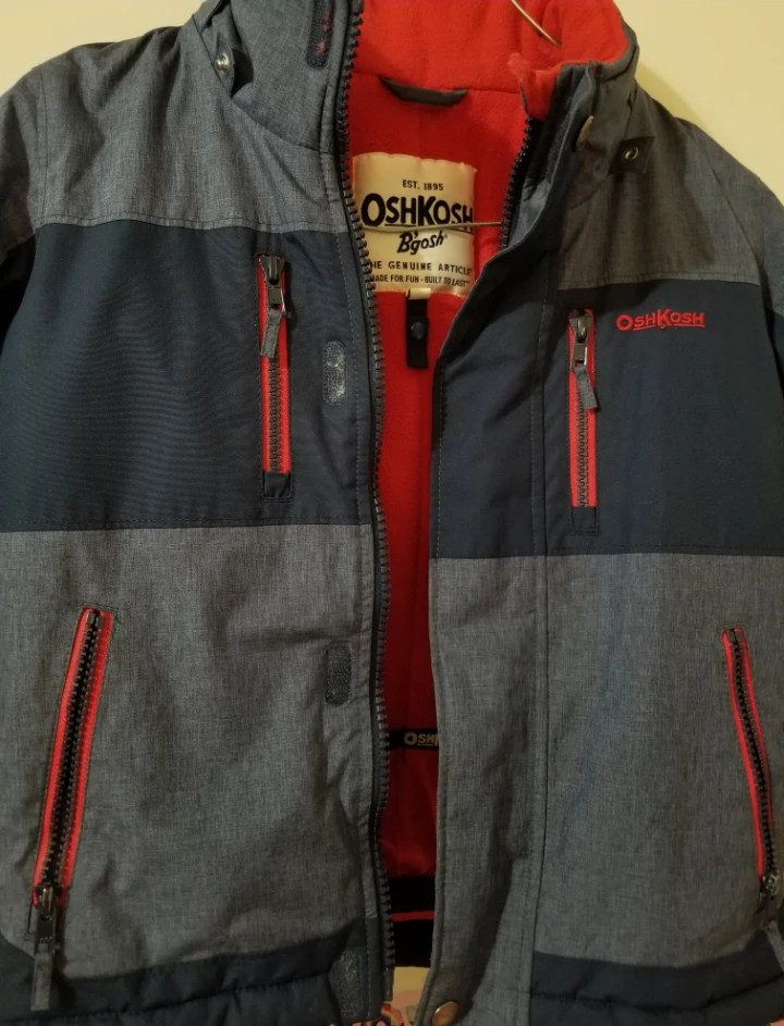 OshKosh B'gosh Boys Size 5 Winter Jacket🏆