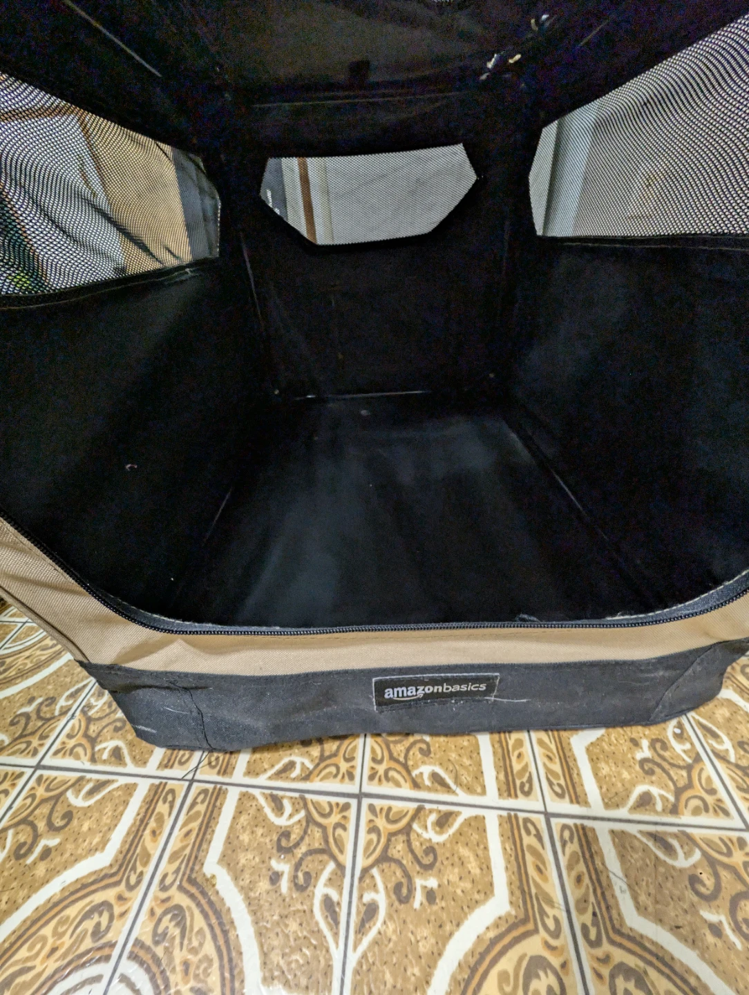 AmazonBasics Pet Carrier - photo 3