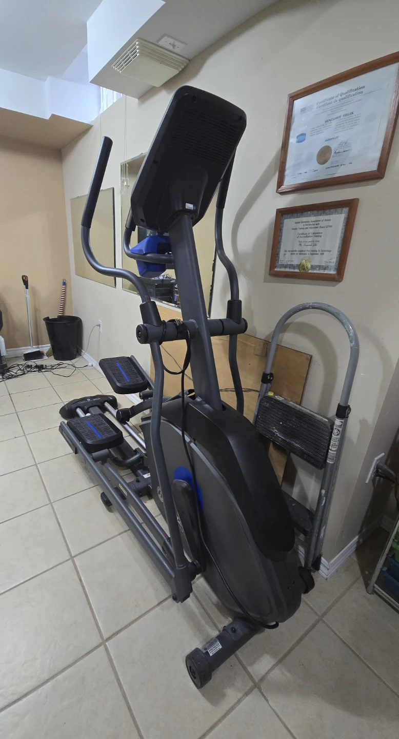 Horizon Fitness Elliptical - photo 3