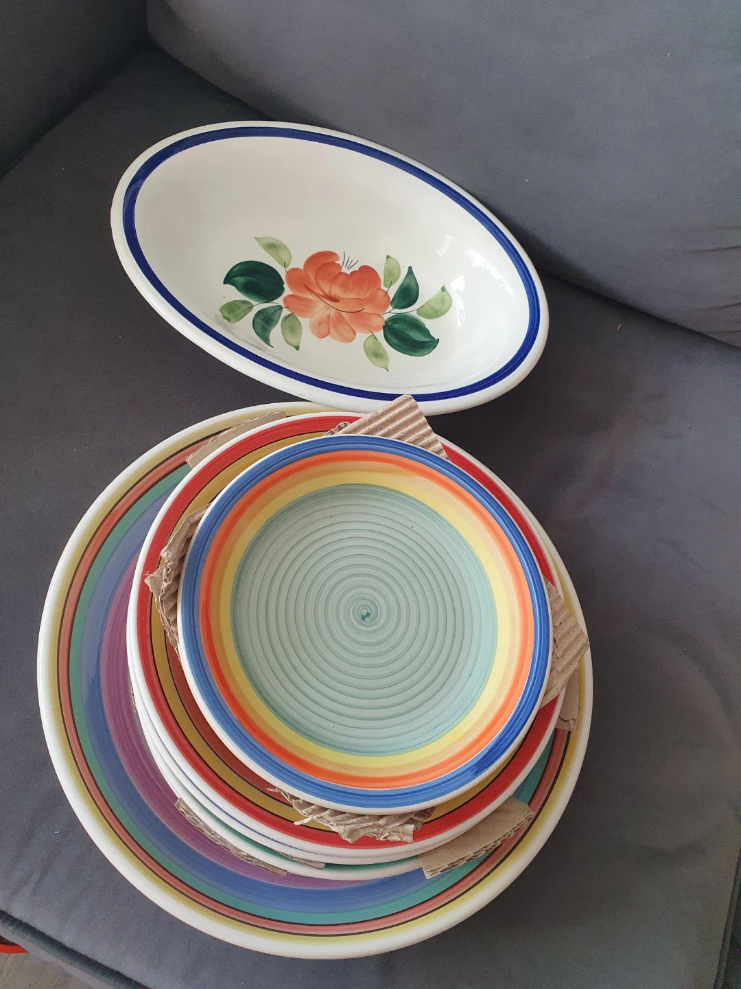 Brand new Set of 6 Ceramic Dinner Plates and Serving Bowl - photo 2