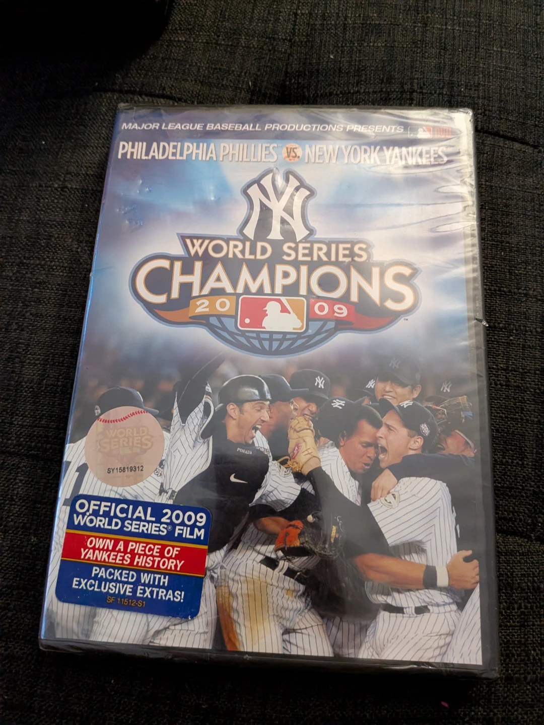 2009 World Series Champions Phila Phillies vs. New York Yankees