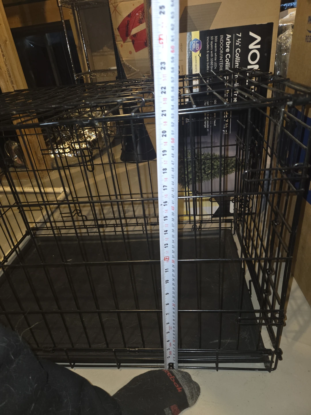 Black Wire Dog Crate - photo 2