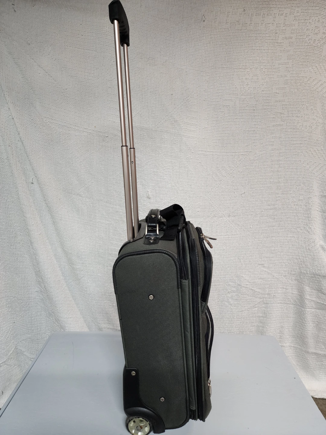 Tracker Luggage Set - 2 Piece - Green - photo 2