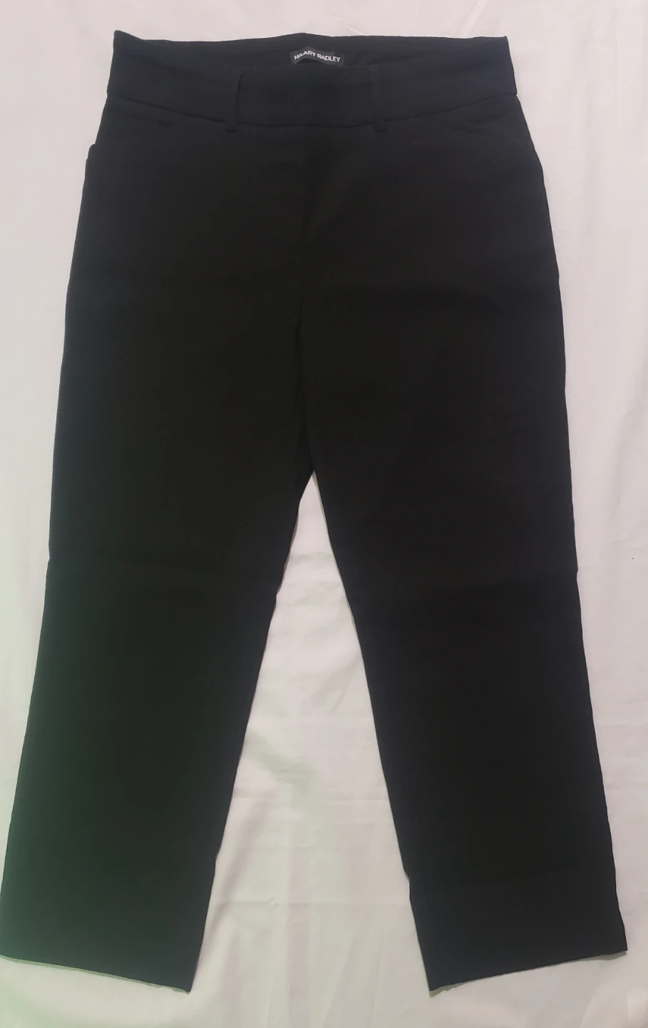 Brand new Hilary Radley Women's Stretch Slim Leg Crop Pant