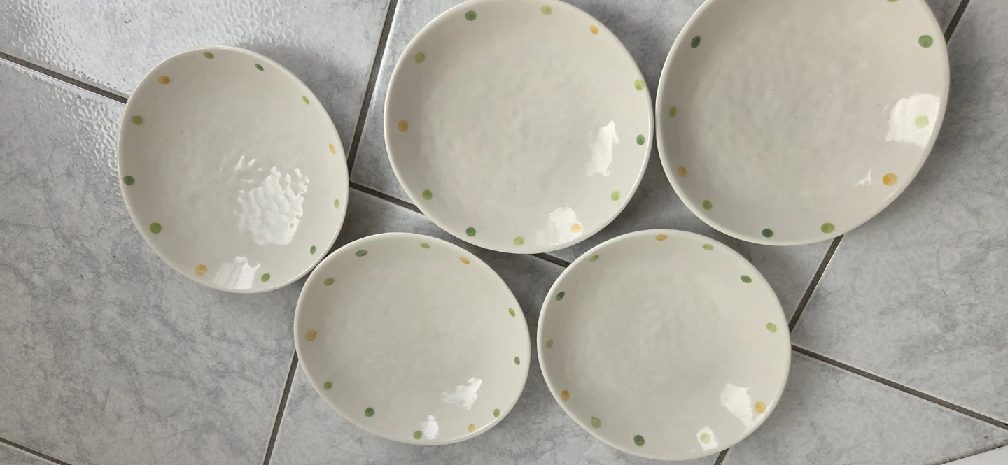 Set of 5 White Ceramic Side Plates with Polka Dot Trim