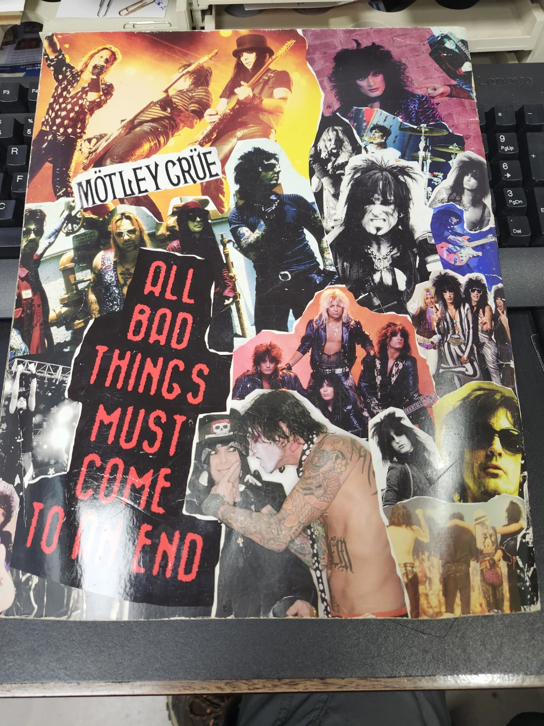 Mötley Crüe The Final Tour Program Book - photo 5