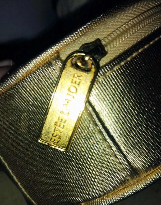 Estee Lauder Cosmetic Bag with Makeup Mirror and Compact - photo 3