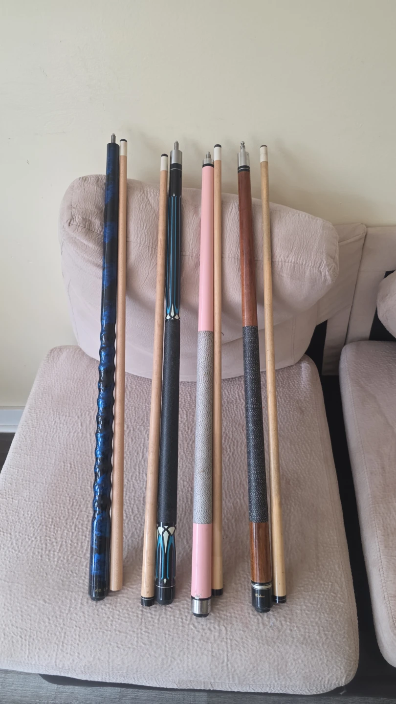 Billiard Pool Cues - Set of 5 - photo 2