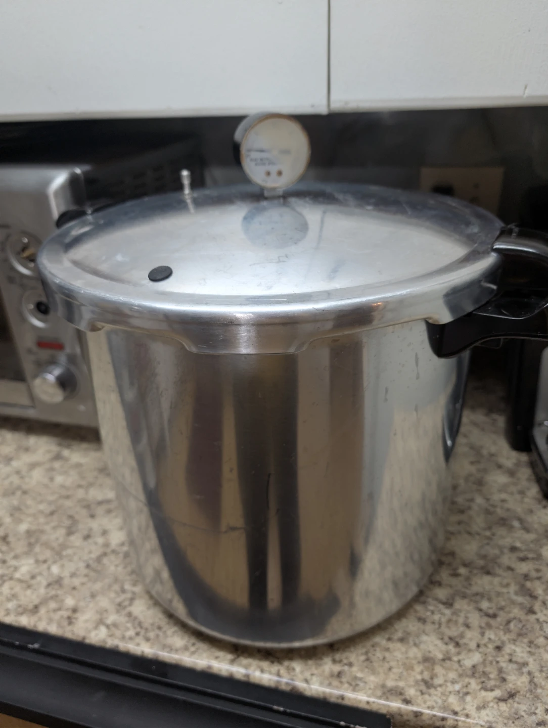 Presto Pressure Cooker 409A