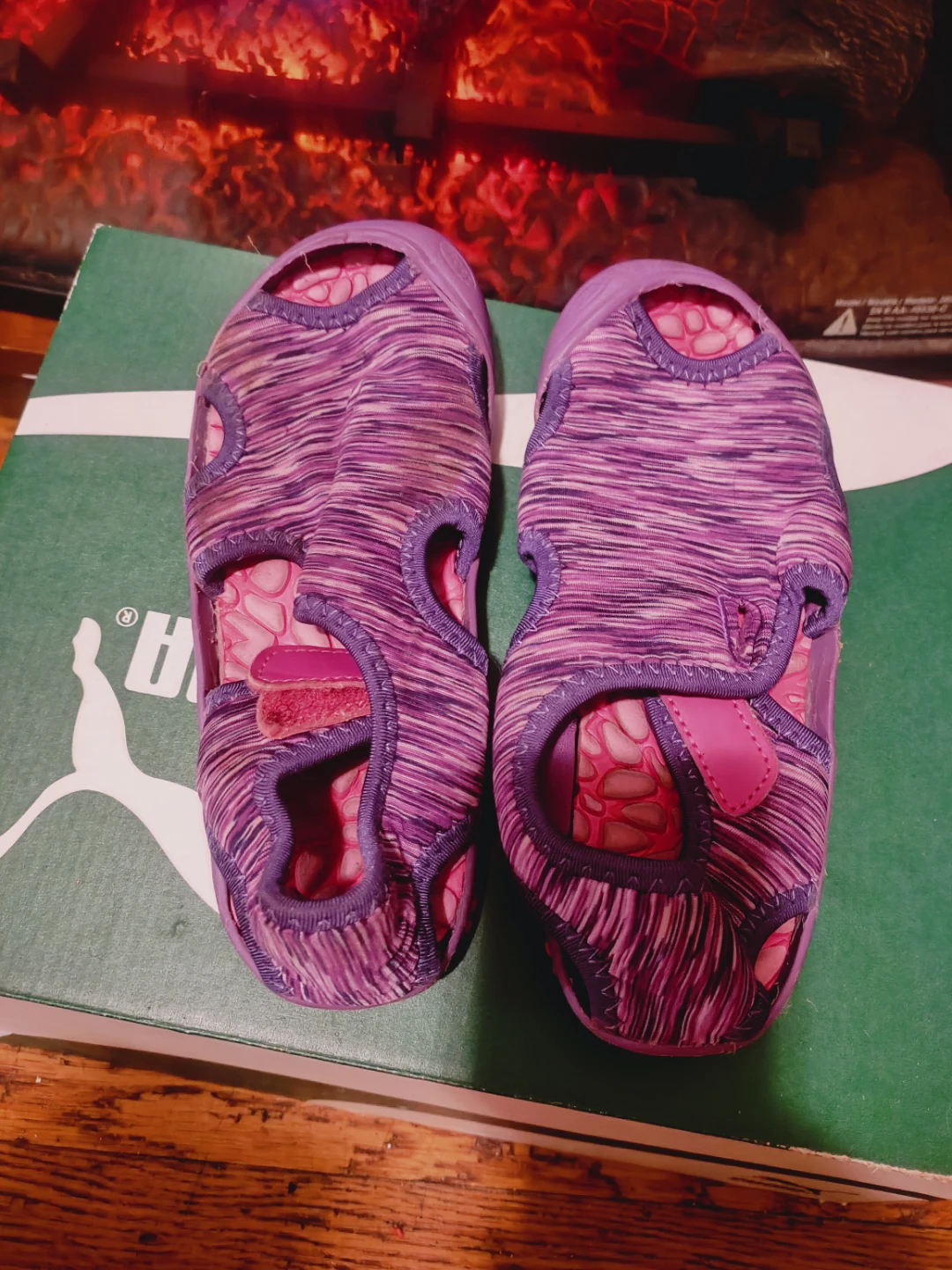 Kids Purple & Pink Water Shoes Sandals Size 31 or 13/13.5