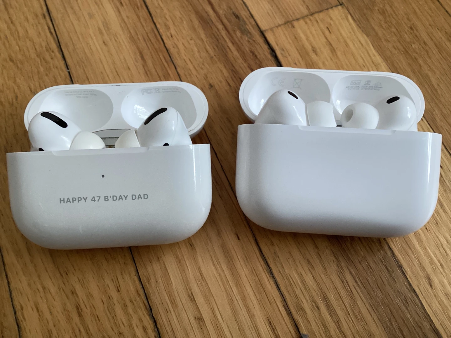 Apple AirPods Pro - photo 2