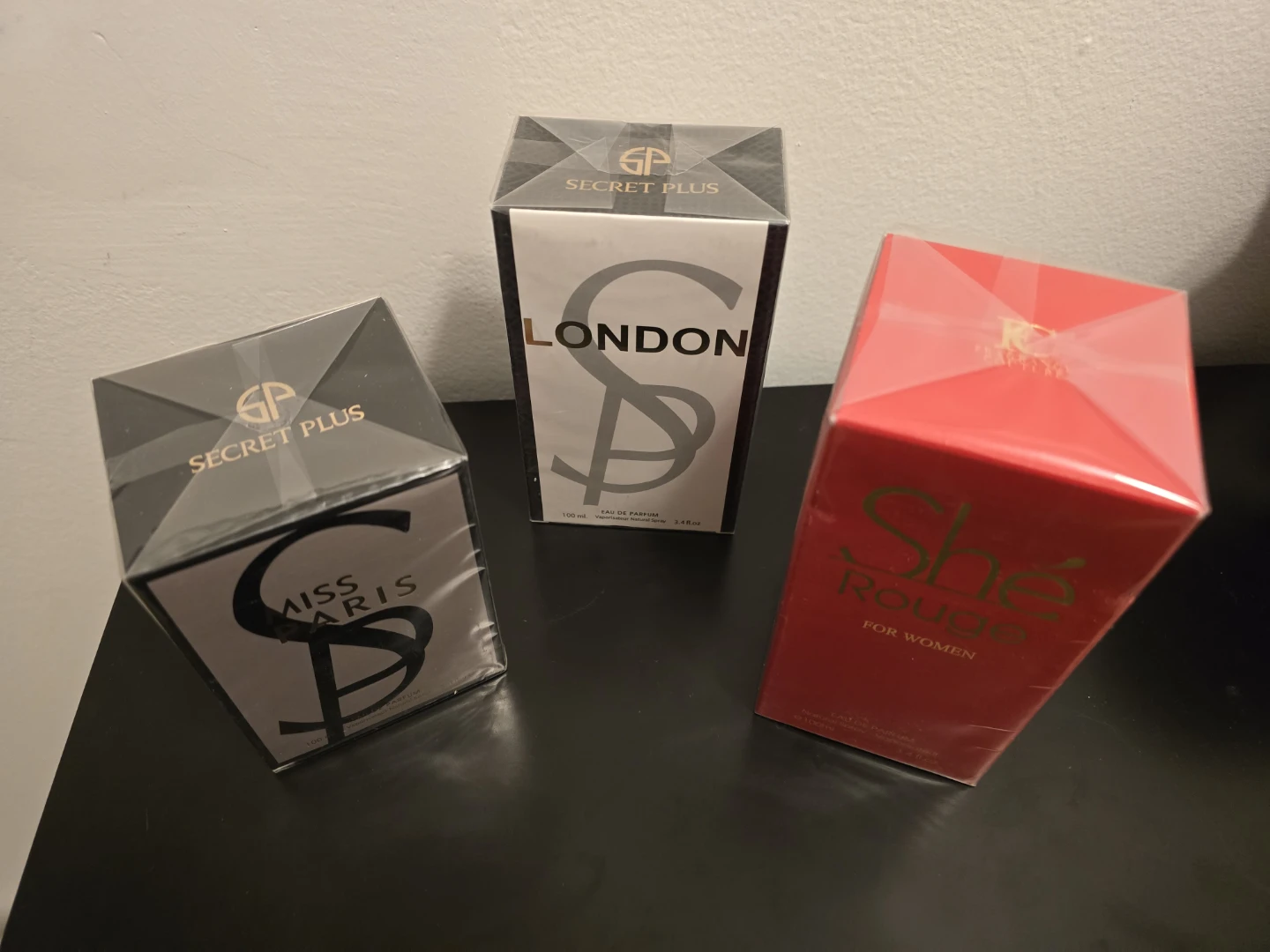 3 perfumes bundle - photo 2