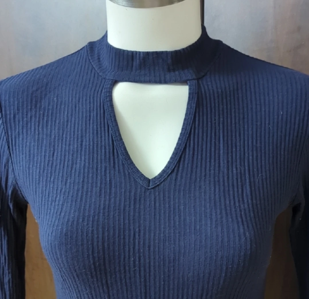 Twik Exclusivite Simons Navy Mock Neck Long Sleeve Top P/S - photo 2