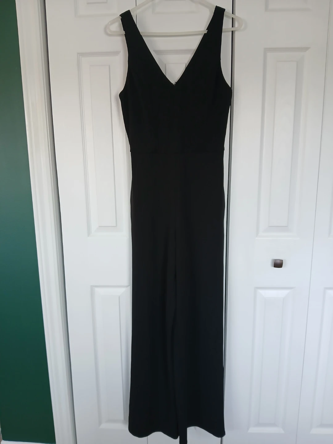 Gorgeous Black V-Neck Jumpsuit Size M
